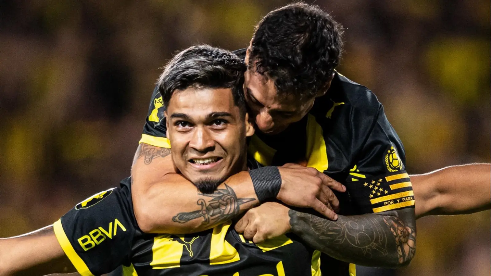 Bielsa, Arezo es uruguayo - Peñarol 3 Torque 1 Apertura 2026 Matías Arezo y su festejo de gol ante Torque. Apertura 2026. Foto: @OficialCAP / X